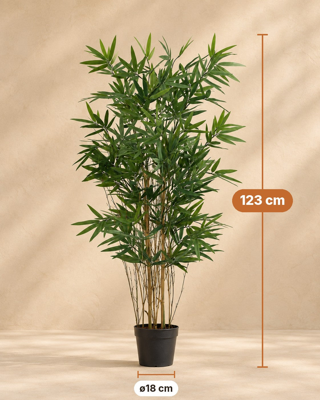 Afmetingen Kunstplant Bamboe: 123 cm hoog, pot ø18 cm