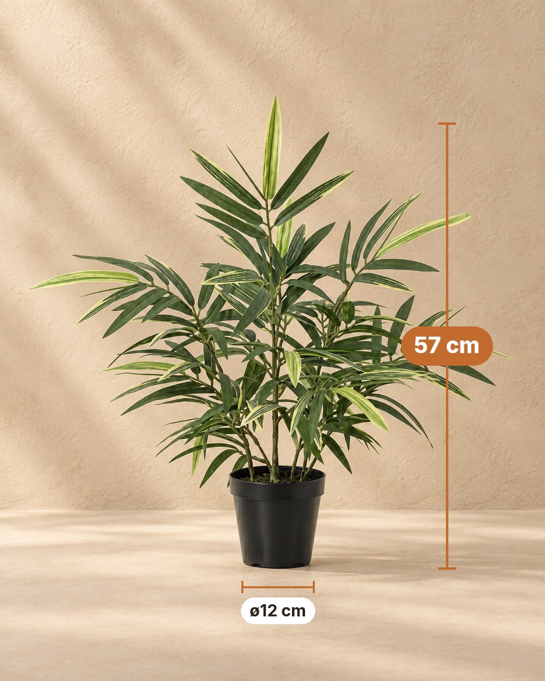 Afmetingen Kunstplant Bamboe: 57 cm hoog, pot ø12 cm