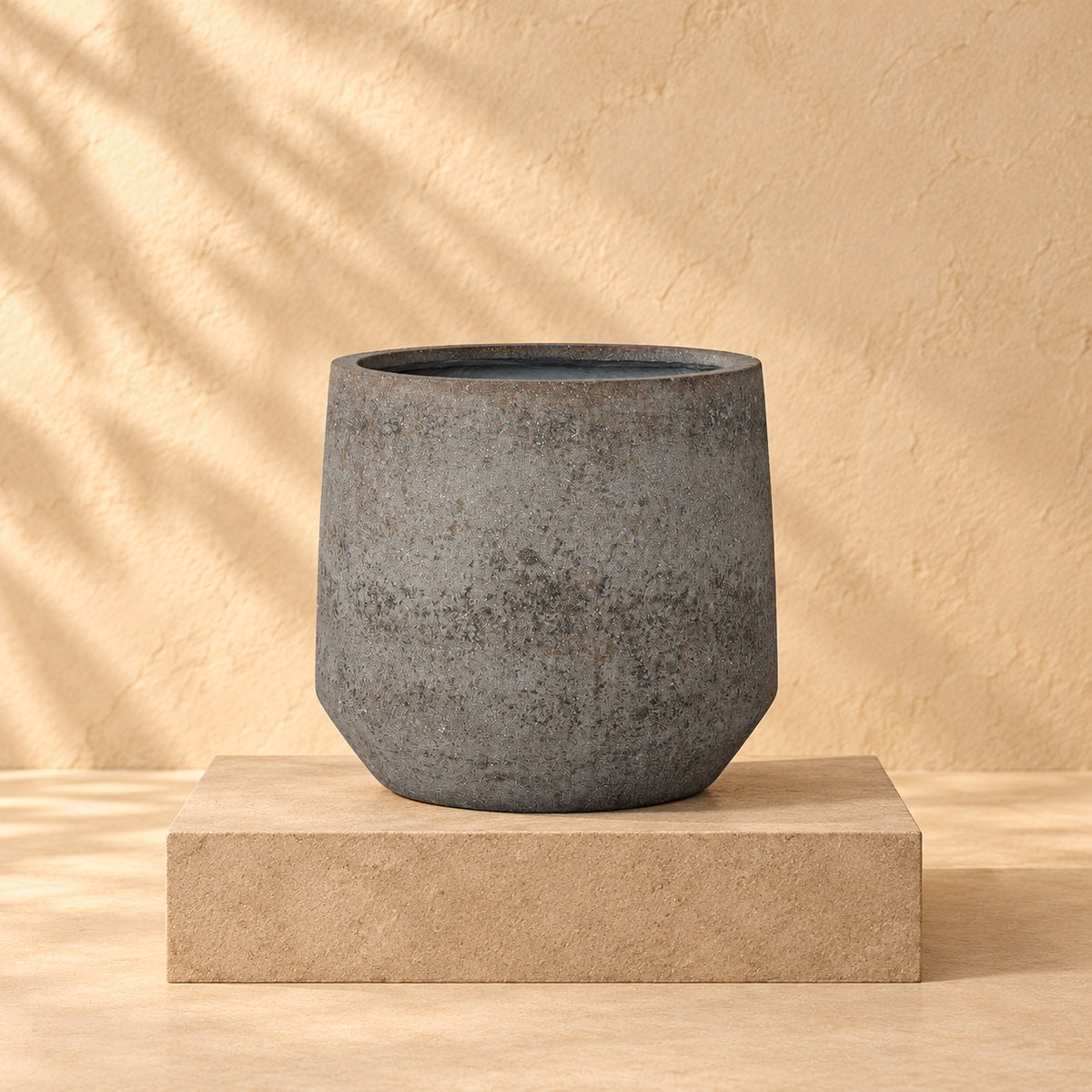 Pot Harith M Diorite Gris D42 x H38 38cm - ø42