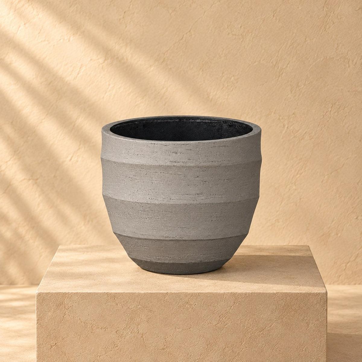 Pot décoratif Bordo New Egg Grey Ø65 x H54 cm