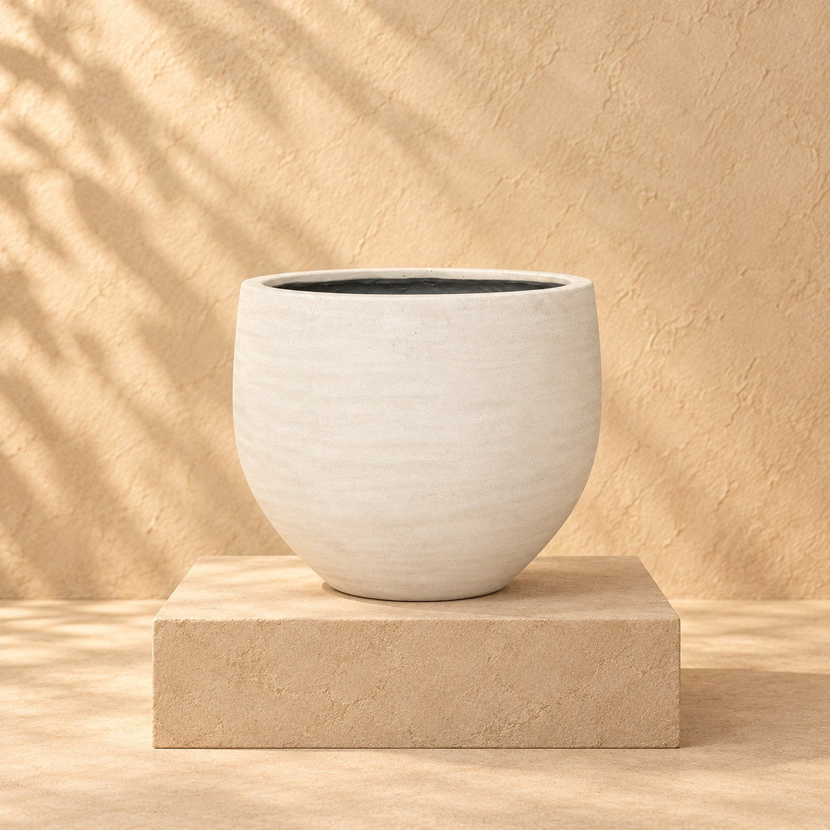 Pot décoratif Orb Ivoire Washed Ø69 x H57 cm
